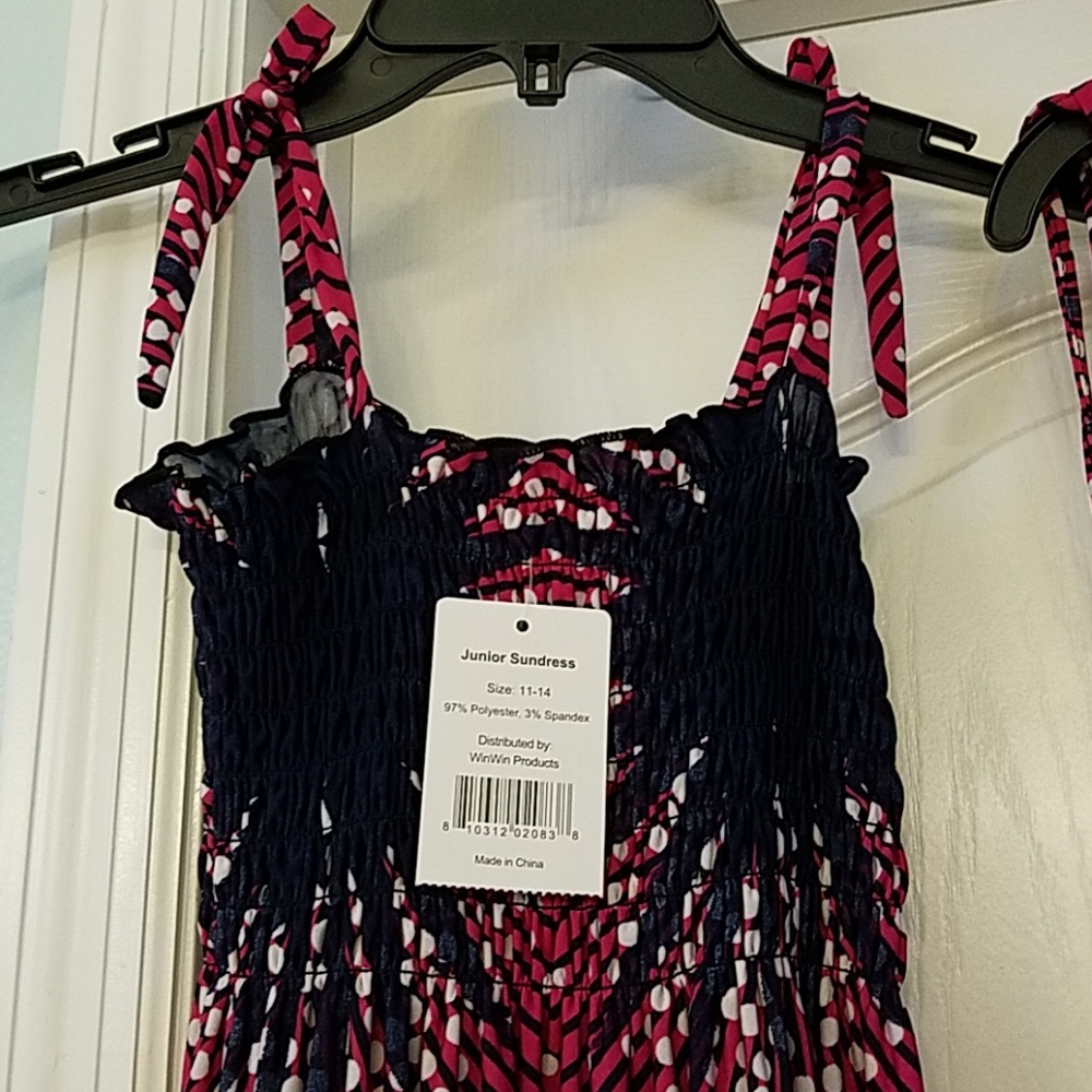 Set of 2 sundresses/bathing suit cover-up, New - Picture 3 of 5